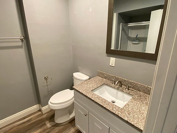 3rd image of 2643 32nd St #1-4