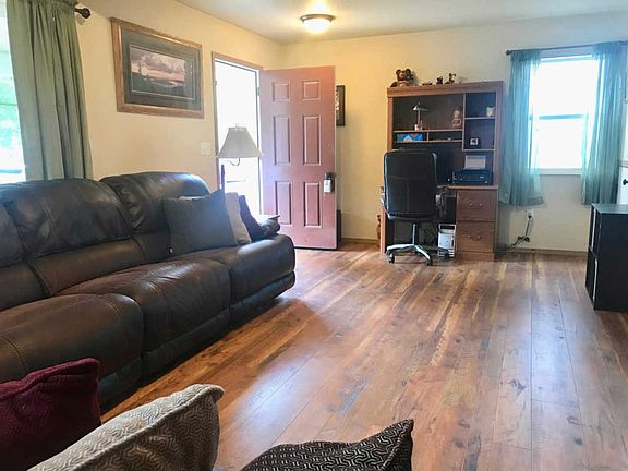 4th image of 4431 Martindale Way