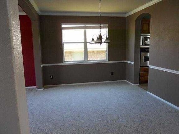 4th image of 240 Pecanwood S