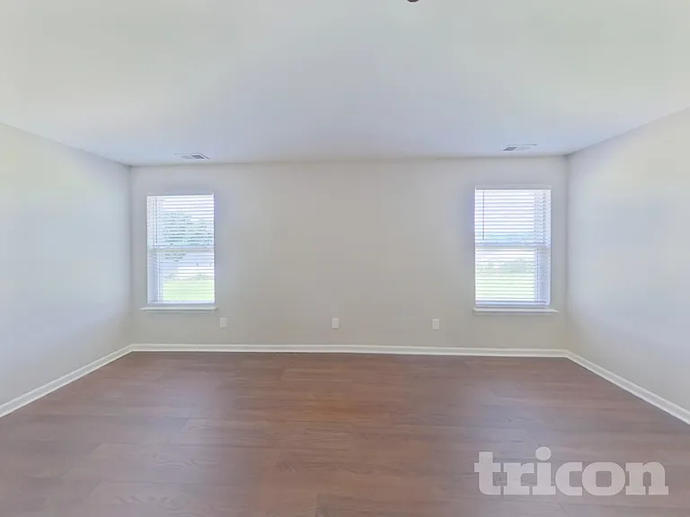 1522 Ladora Dr — Photo 10