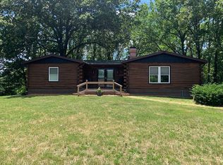 30359 Crest Wood Dr, Brighton, IL 62012