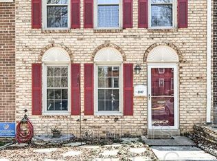 2307 Harleyford Ct, Reston, VA 20191