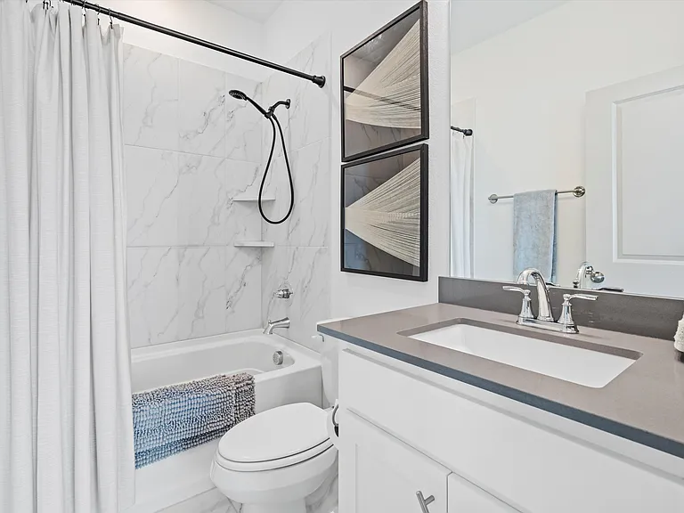 7053 Cedar Creek Dr — Photo 16