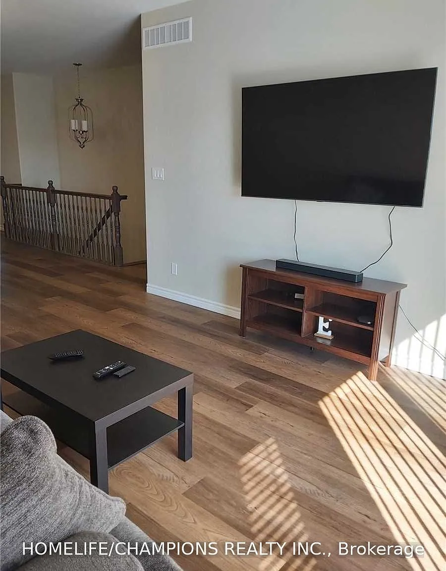 3 bed, $2,800 — Photo 3