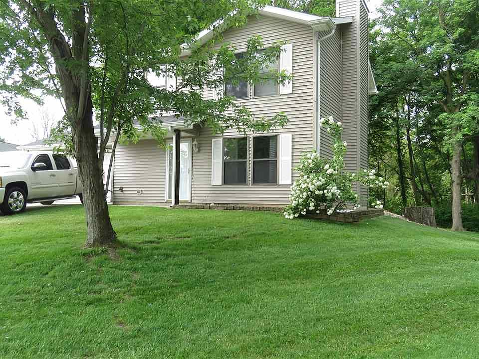 1st image of 1105 Woodland Dr