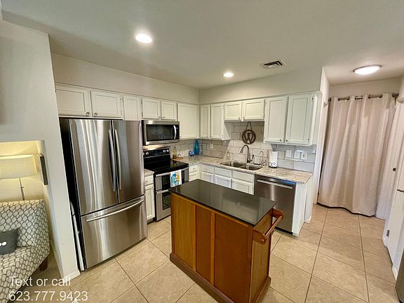 4th image of 602 N May St Unit 87