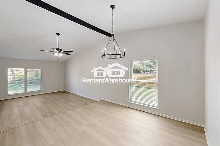 6407 Green Oaks Dr — Photo 15