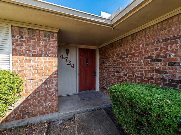 3rd image of 4724 Berridge Ln