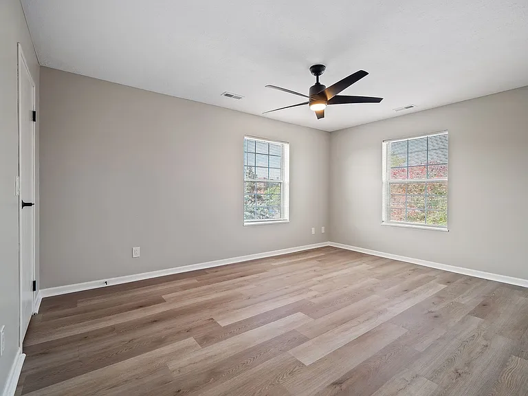 Cherry Tree Village Apartments — Photo 143