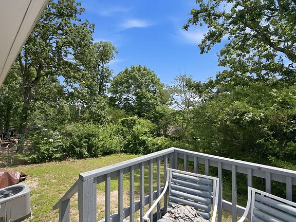 3rd image of 504 Truman Drive