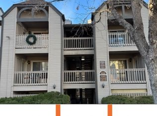 9222 E Arbor Cir #1, Englewood, CO 80111