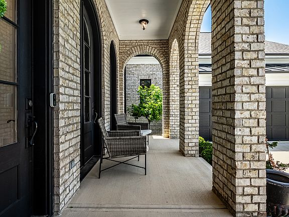 3rd image of 15775 Nocturne Dr