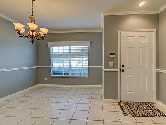 3rd image of 16344 Rollingbrook Dr