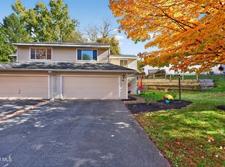 26 Heyden Rd, Troy, NY 12180