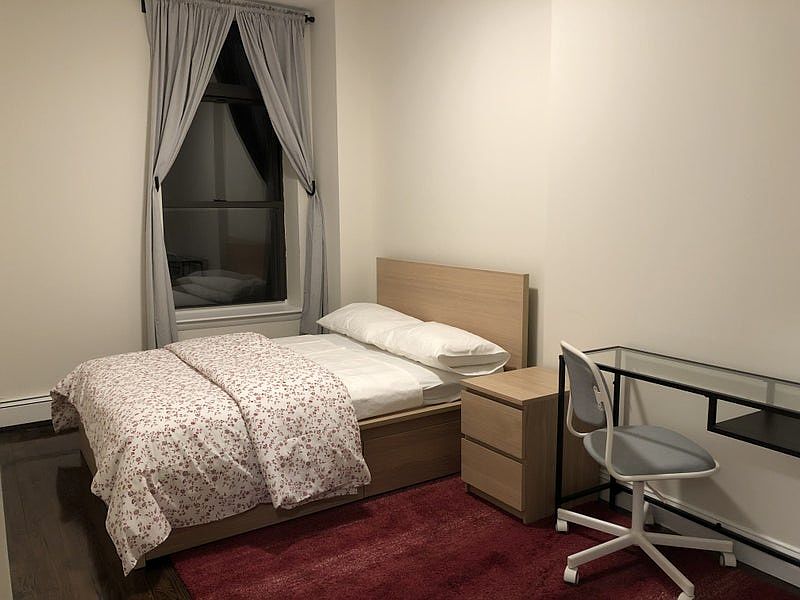 1st image of 231 Lenox Ave APT 2