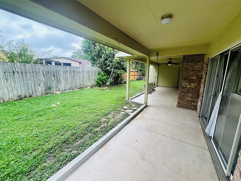 7538 Winkle Wood Ln — Photo 2