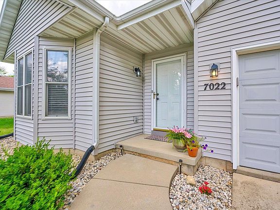 2nd image of 7022 Rockstream Dr
