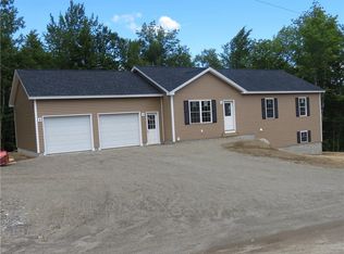 13 Richard Rd, Sidney, ME 04330
