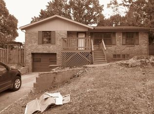 2417 Greenhill Dr NW, Huntsville, AL 35810