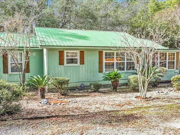 4th image of 1818 Rock Hill Rd