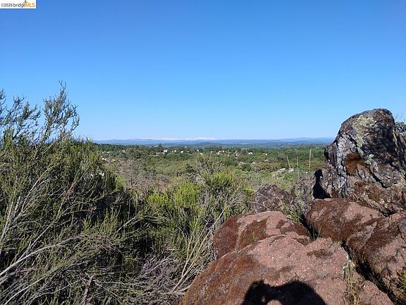 4th image of 4083 Green Valley Rd