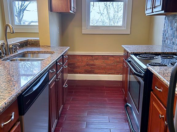 2nd image of 5825 Bartlett St #11299141