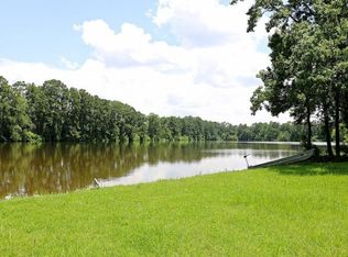 17609 Sun Perch Rd, Conroe, TX 77384