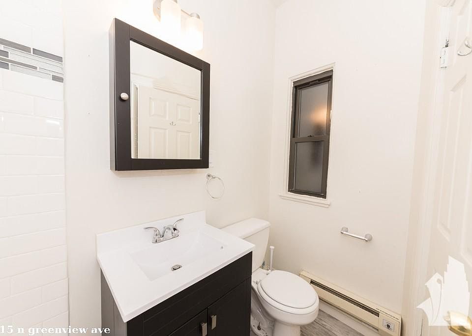 1st image of 3815 N Greenview Ave #1524