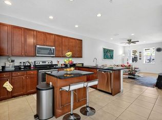 2705 SW 119th Way, Miramar, FL 33025