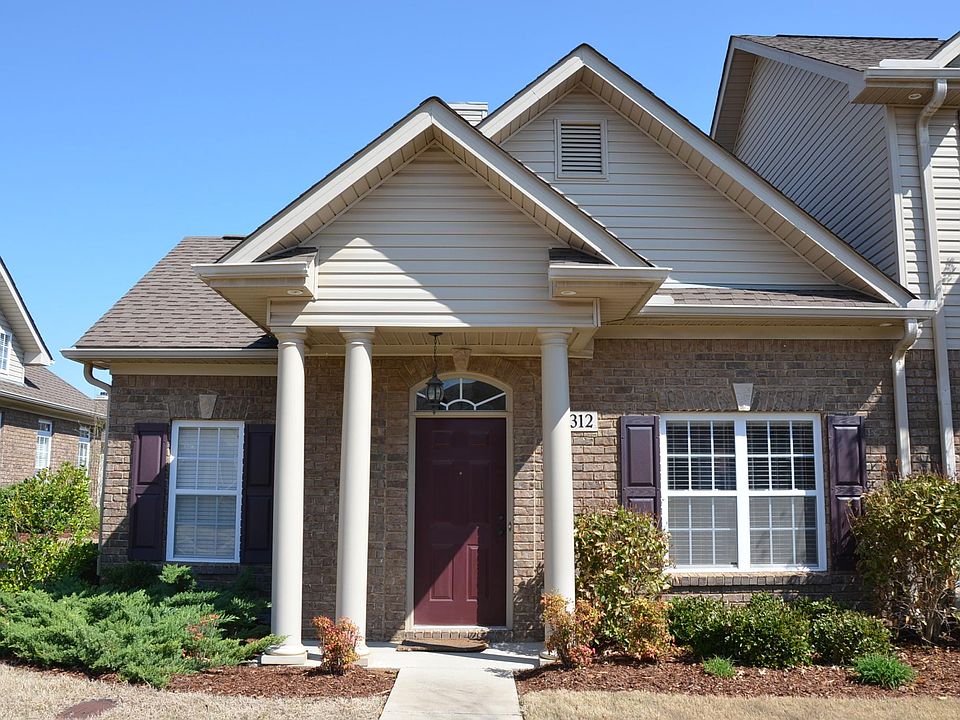 Front of townhome