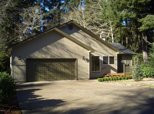 1435 SW Tintinnabulary Pl, Depoe Bay, OR 97341