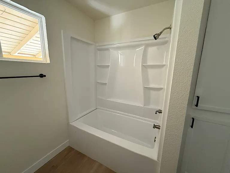 1547 Gregory Way — Photo 9