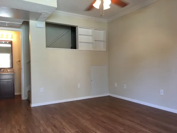 (undisclosed Address), San Marcos, TX 78666