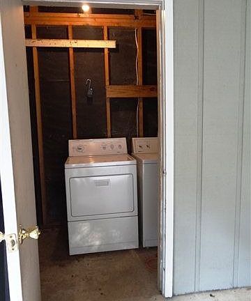 5th image of 1057 Longstreet Dr