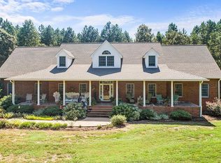 869 Folly Neck Rd, Warsaw, VA 22572