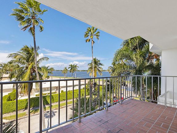 4th image of 917 N Flagler Drive #407
