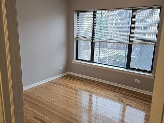 2nd image of 6125 S Indiana Ave #6131-1E