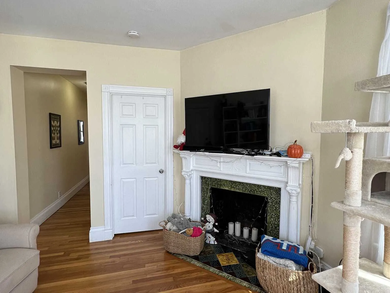 3 bed, $4,100 — Photo 4