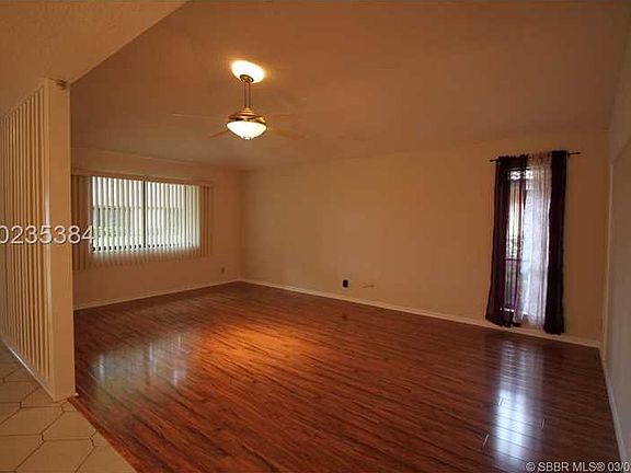 2nd image of 7004 Nandina Ln