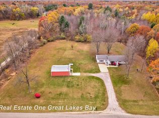 10210 S Brennan Rd, Brant, MI 48614