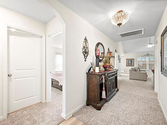 2nd image of 1464 Sunkiss Dr