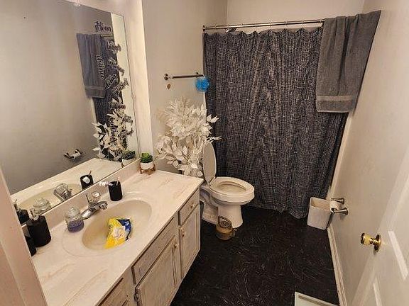 5th image of 3371 Lindsay Ln Unit 7