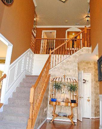 2nd image of 507 Cedar Hill Ct