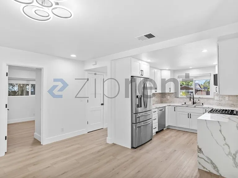 578 Tuscarora Dr — Photo 10
