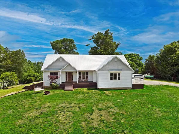 205 Franklin Spears Rd, Burkesville, KY 42717