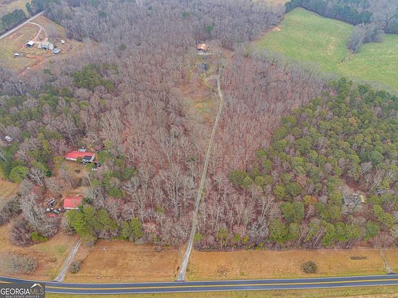 4th image of 630 Stoney Point Rd