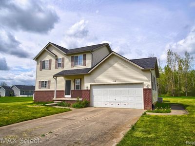 1336 Windwood Ln, Flint, MI, 48507