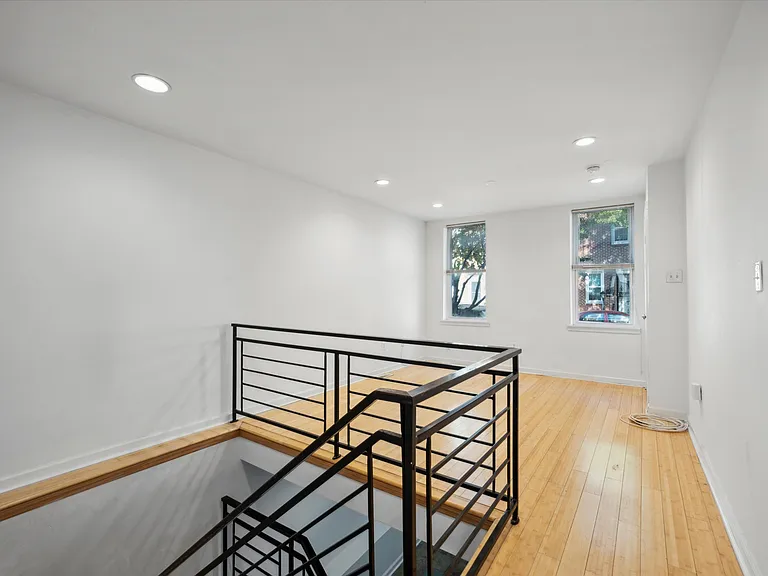 2136 Ellsworth St #1 — Photo 21