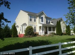 101 Pheasant Pl SW, Leesburg, VA 20175