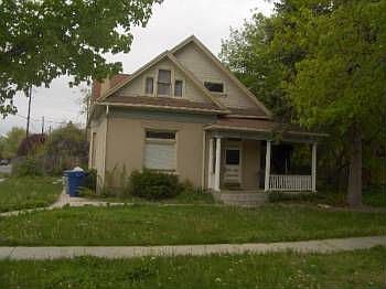 1st image of 2332 Windsor St APT 2